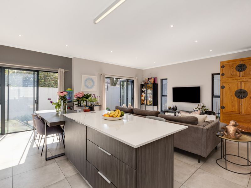 Welcome To An Extraordinary 3-Bedroom, 3.5-Bathroom Cluster Home In Bryanston East - Photo 7