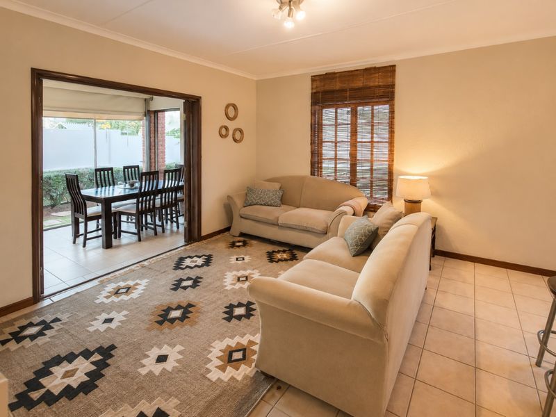 3 Bedroom 2 Bathroom Standalone Double-Storey Home in Lynton Manor - Photo 4