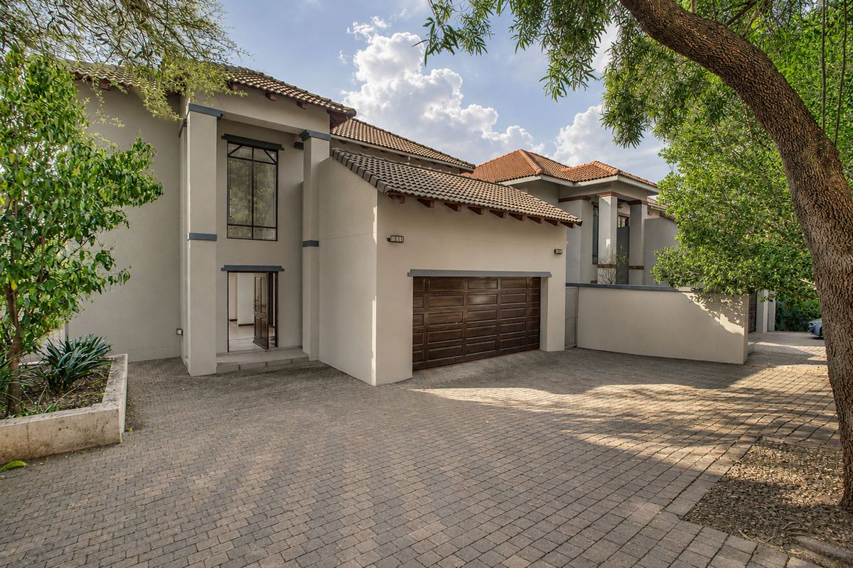 Three Bedroom Family Home In Secure Estate - Photo 2