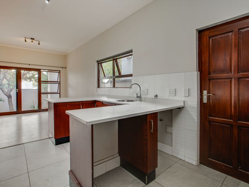 Three Bedroom Family Home In Secure Estate - Photo 7
