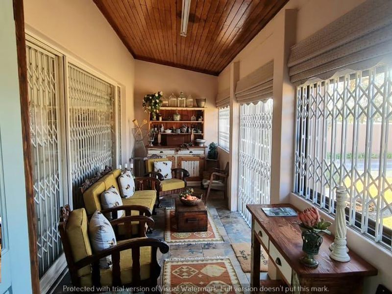 Two properties on one large stand for sale in Secunda!  Impressive property - Photo 8