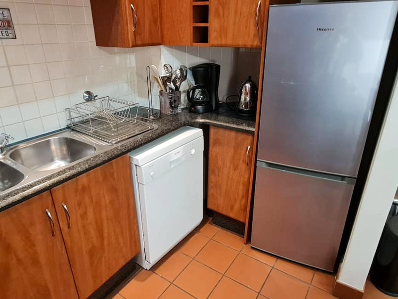 2 BED GUESTHOUSE UNIT FOR RENT IN BEDFORDVIEW - Photo 7