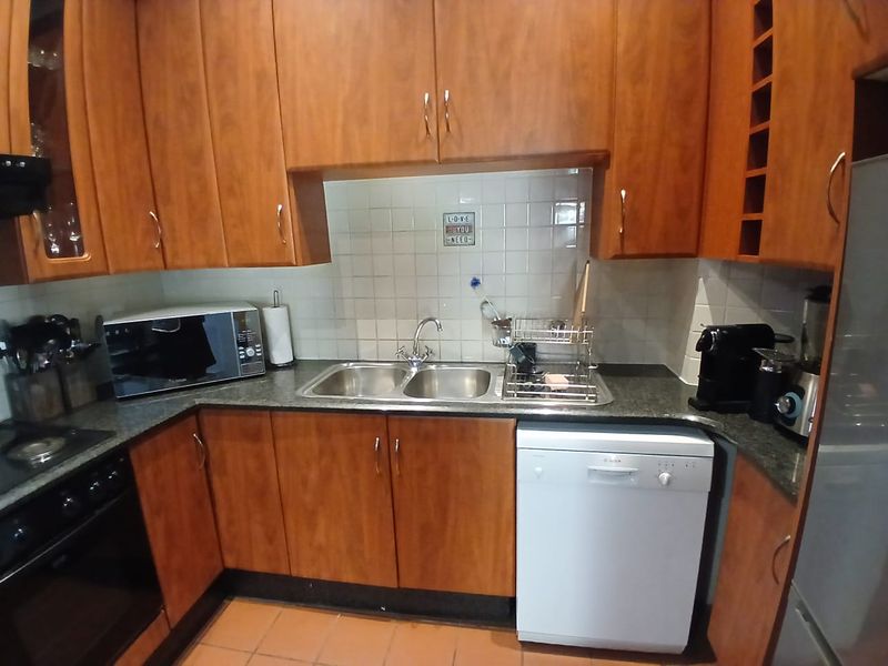 2 BED GUESTHOUSE UNIT FOR RENT IN BEDFORDVIEW - Photo 6