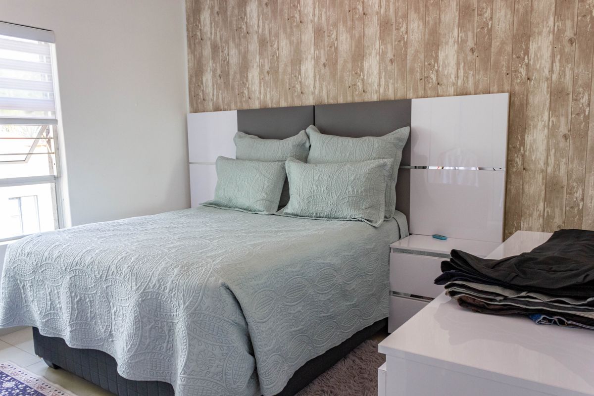 "Spacious 4 bedroom house for sale in Ninapark, Akasia - ideal for a growing family seeking comfort - Photo 5