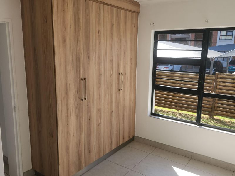 3 Bed Apartment to Rent! - Photo 4