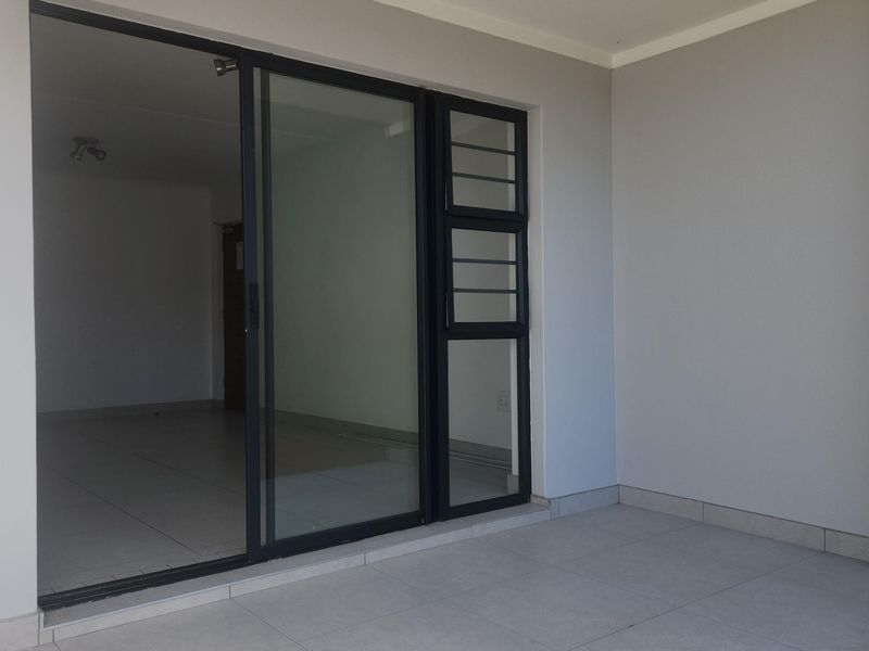 3 Bed Apartment to Rent! - Photo 9