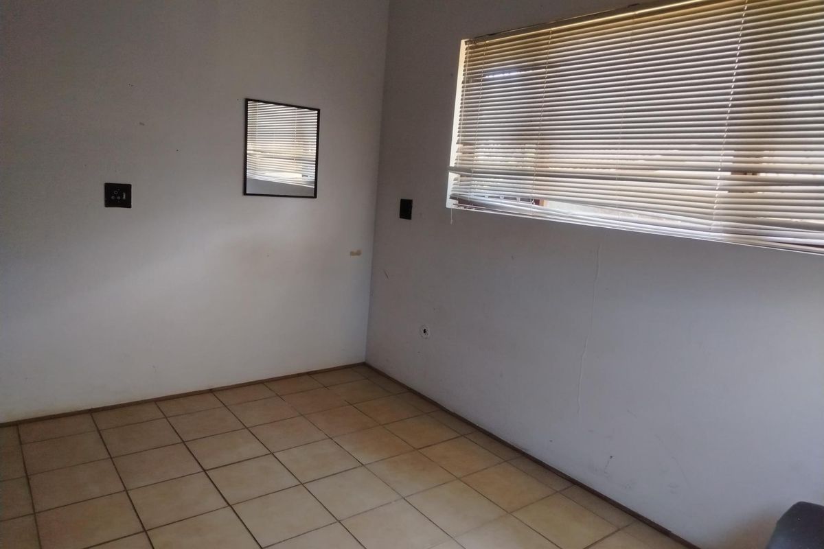 2 bedroom unit to rent in Shelly beach - Photo 5