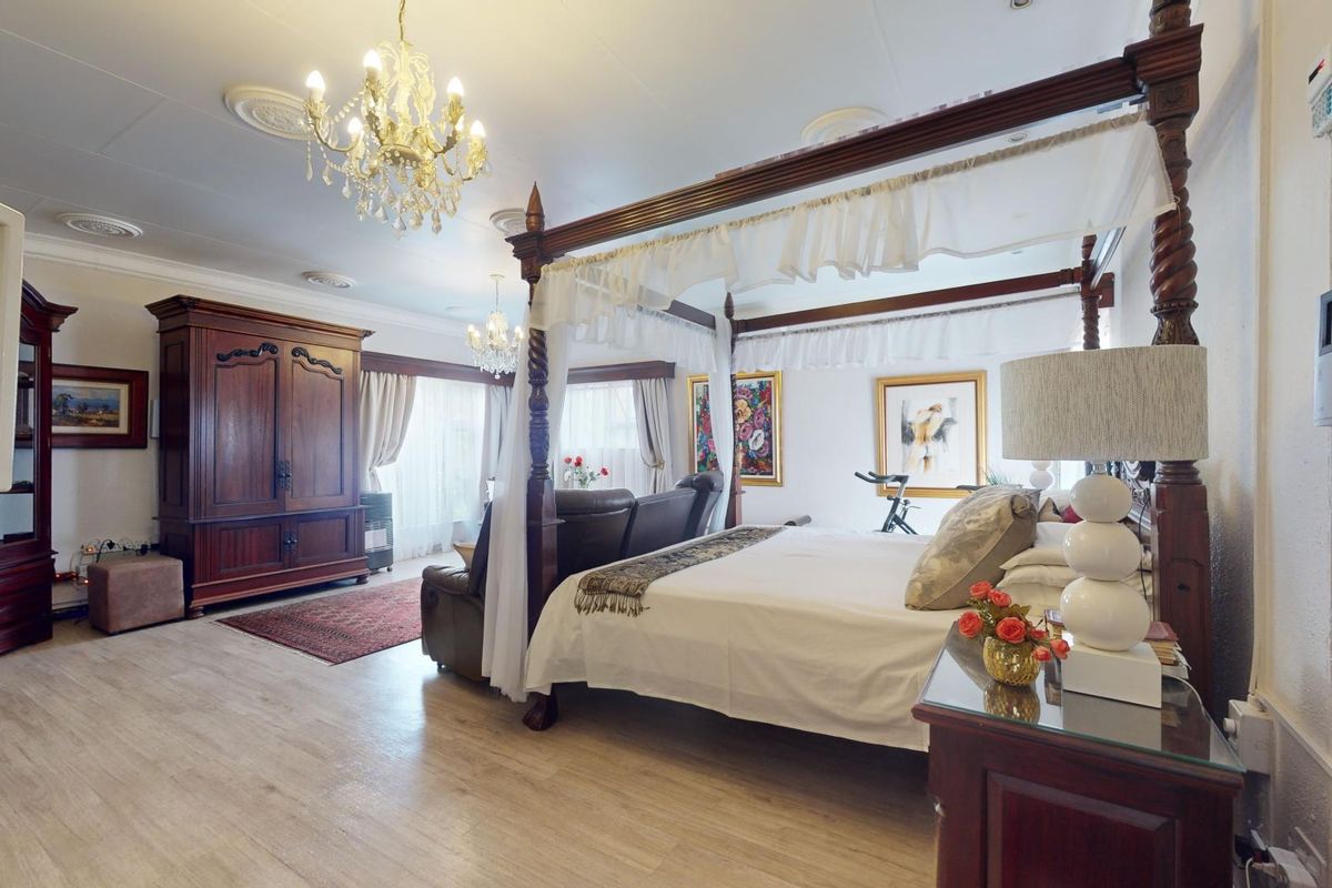 A LUXURIOUS HOME FOR SALE. - Photo 4