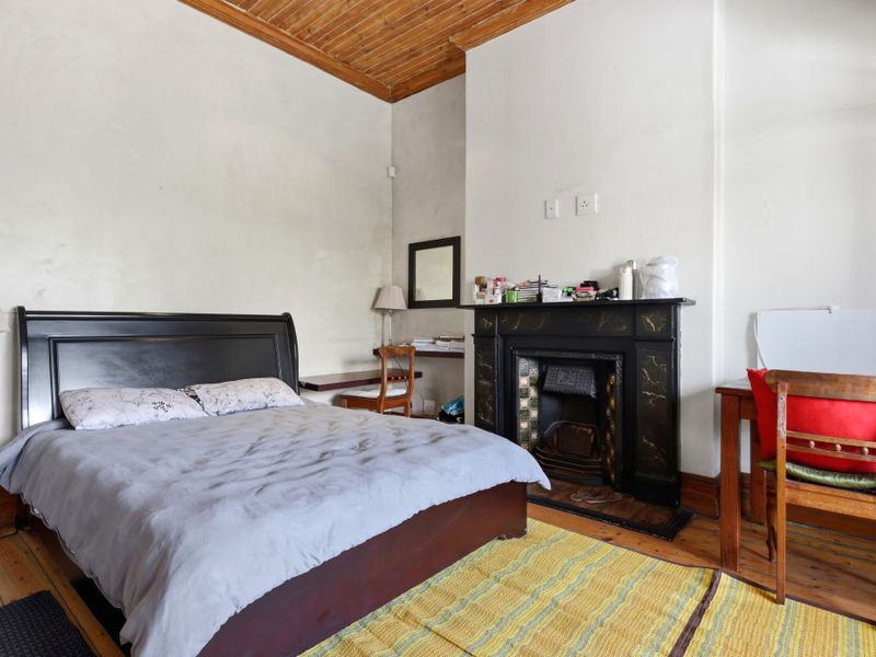 Blue Chip Income Generating Boutique Guesthouse - Photo 8