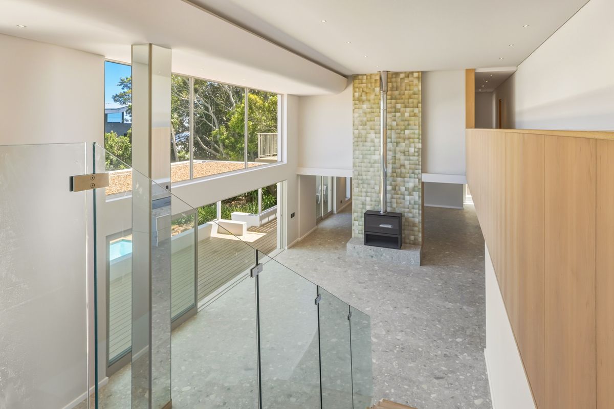 5 Bedroom Luxury Family Home - Photo 4