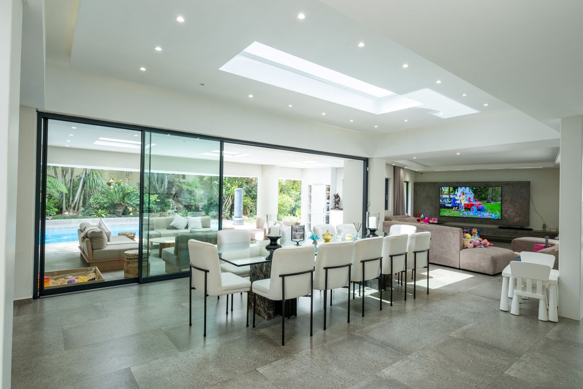 Inanda, A distinguished Family Home Designed for Living & Entertaining - Photo 5