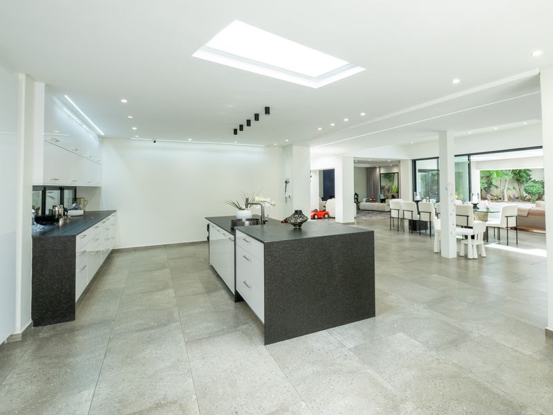 Inanda, A distinguished Family Home Designed for Living & Entertaining - Photo 6