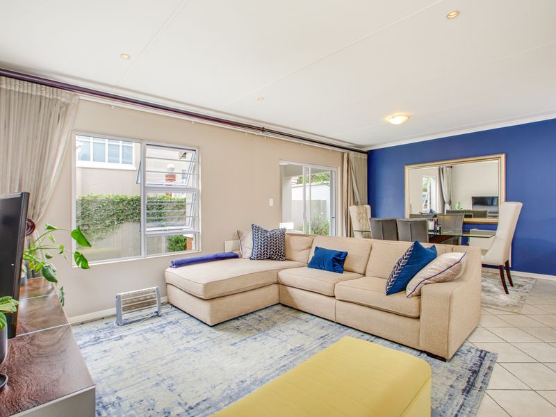 Exquisite 3-Bedroom Townhouse in the Heart of Bryanston East - Photo 3