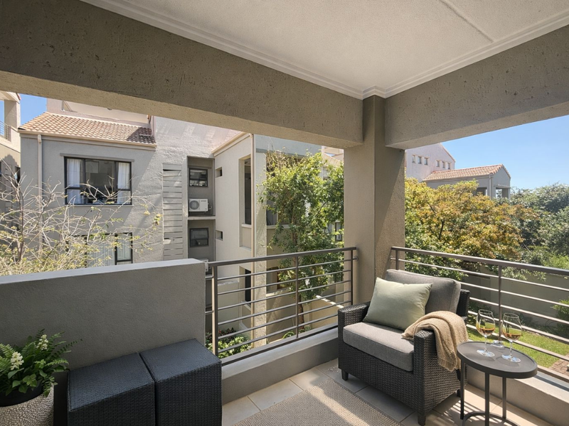 One Bedroom First Floor Apartment - Photo 5