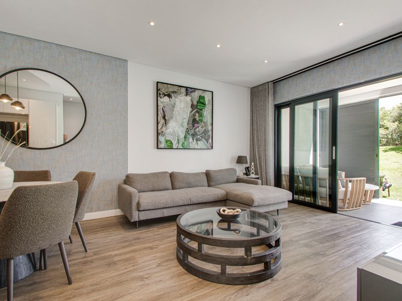 Fully Furnished Luxury Ground Floor Apartment  104 On Creek, Steyn City - Photo 9