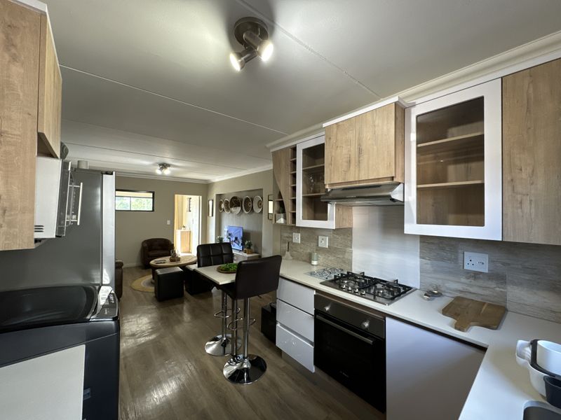 3 Bedroom Apartment For Sale. All Costs Included. - Photo 7