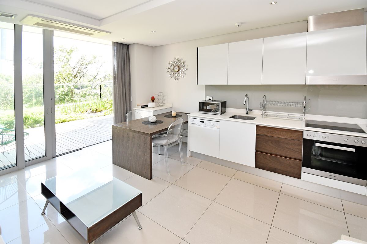 Fully Furnished Studio Apartment for Sale at Metropolis on Park - Photo 2