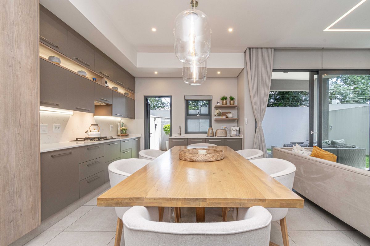 Where Modern Design Meets Timeless Luxury In Bryanston East - Photo 2