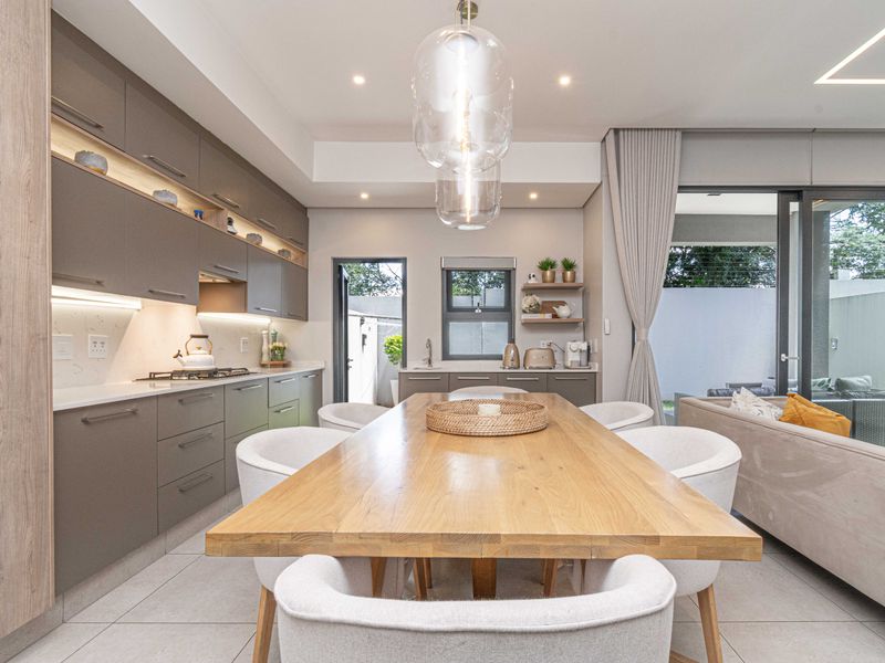 Where Modern Design Meets Timeless Luxury In Bryanston East - Photo 2
