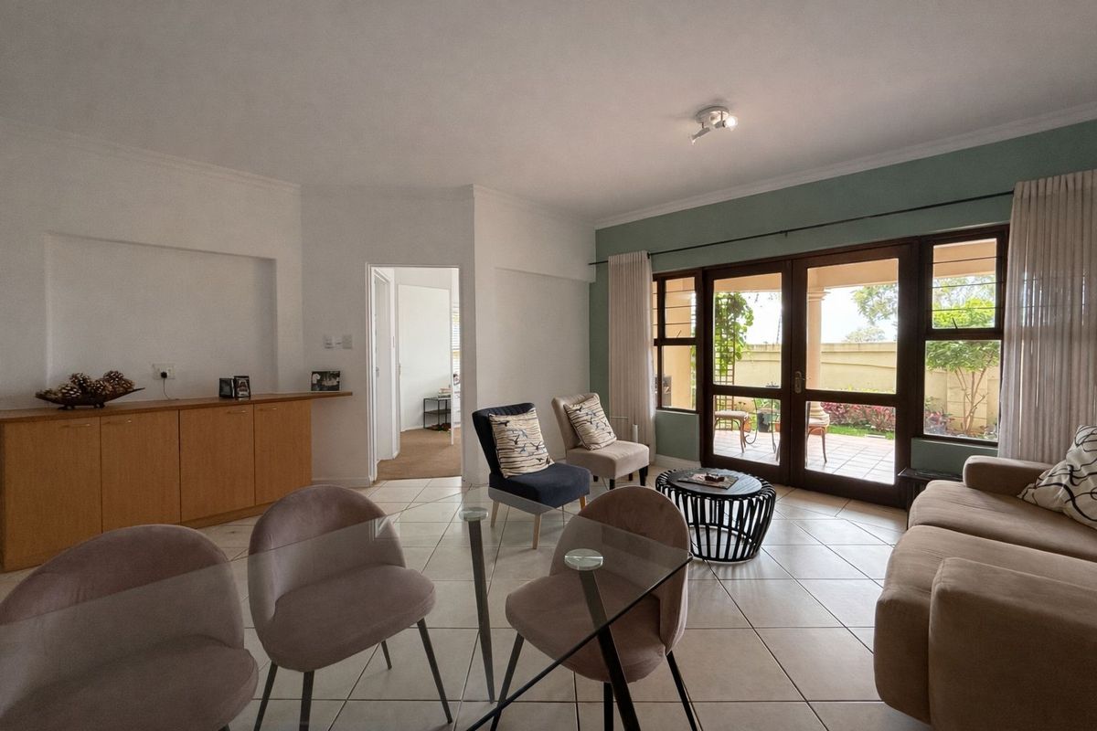 2 Bedroom 2 Bathroom Semi Furnished Garden Apartment - Photo 3