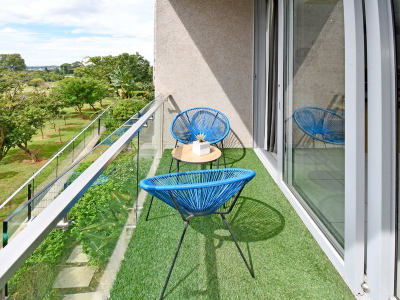 FURNISHED STUDIO FOR SALE AT METROPOLIS ON PARK - Photo 9