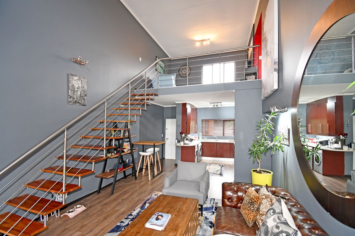 2 Bedroom Loft Unit for Sale at The Meridian - Photo 3