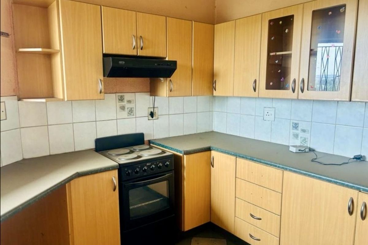 Modern 2-Bedroom Cluster in Secure Complex – Byrne Village, Elsburg. - Photo 2