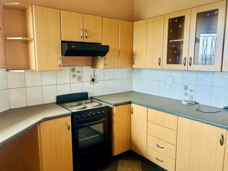 Modern 2-Bedroom Cluster in Secure Complex – Byrne Village, Elsburg. - Photo 2