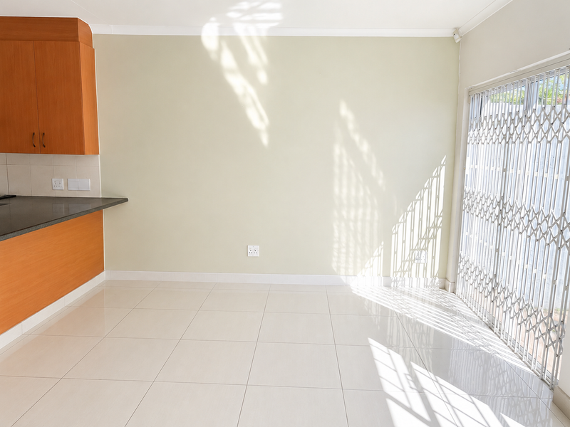 Modern 2-Bedroom Cluster in Secure Complex. - Photo 3