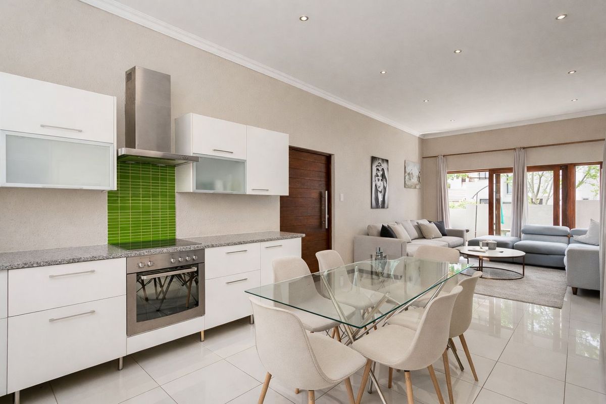 2 Bedroom 1 Bathroom Home with Inverter - Photo 2