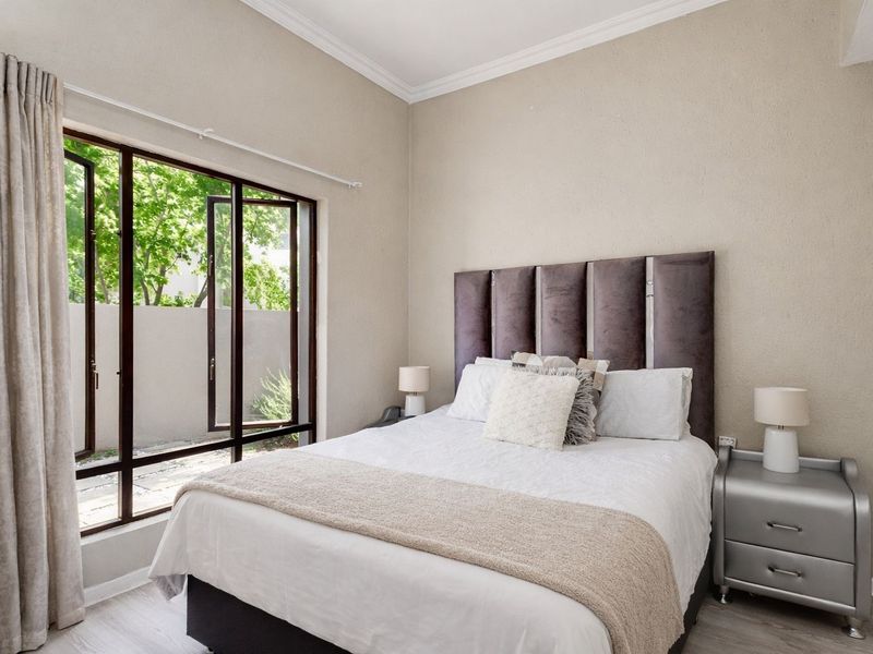 2 Bedroom 1 Bathroom Home with Inverter - Photo 7