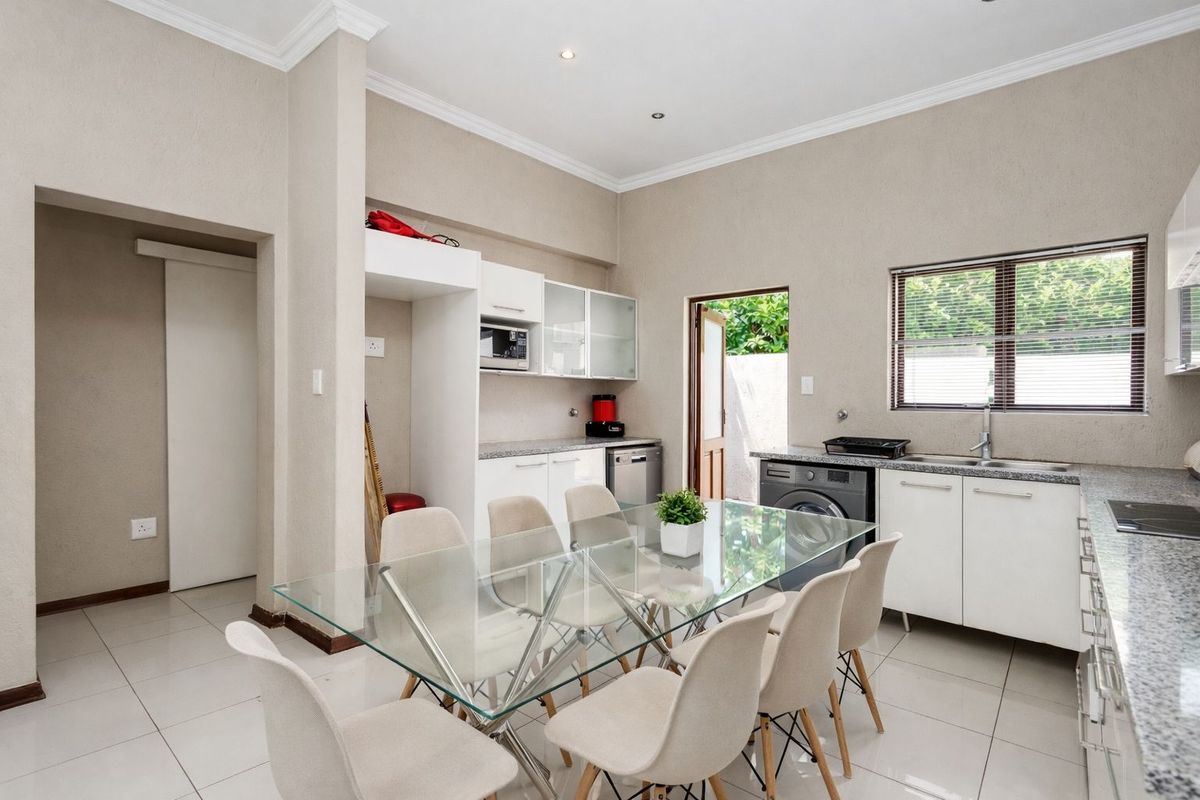 2 Bedroom 1 Bathroom Home with Inverter - Photo 4