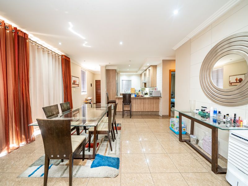 2 BEDROOM FURNISHED APARTMENT FOR SALE AT BEDFORD SQUARE - Photo 4