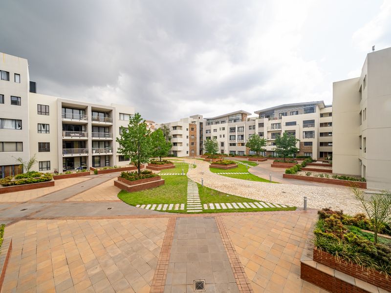 2 BEDROOM FURNISHED APARTMENT FOR SALE AT BEDFORD SQUARE - Photo 1