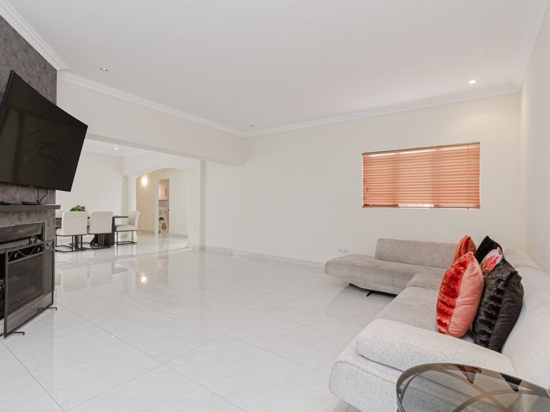 4 Bedroom Family Home in Fernbrook Estate - Photo 7