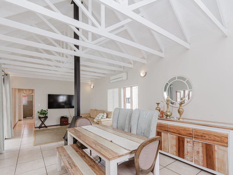 A Beautifully Designed 3 Bedroom  2 Bathroom Home That Feels Like Home the Moment You Walk In - Photo 3