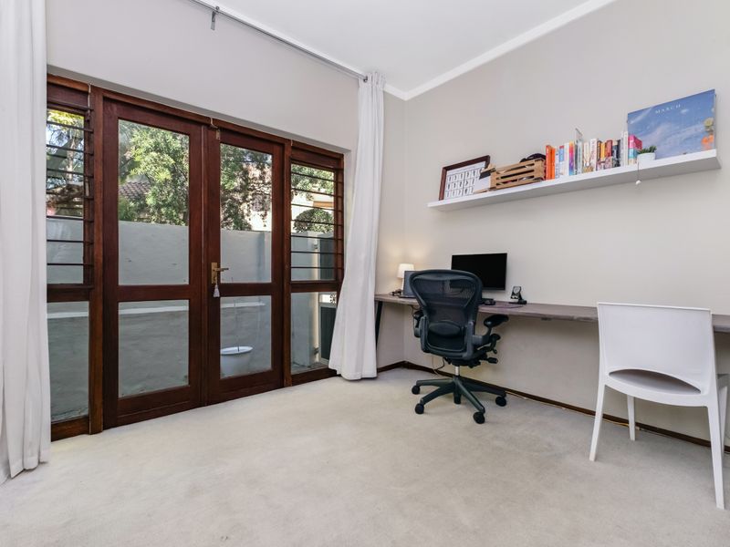 3 Bedroom 2 Bathroom Duplex in Lonehill Village Estate - Photo 10