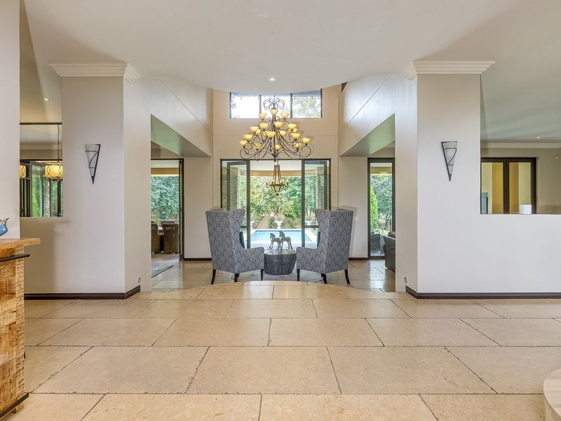 An Exquisite Tuscan-Inspired Luxury Residence in Prestigious Bryanston East - Photo 3