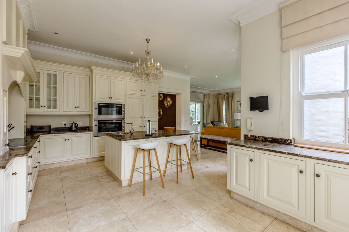 Exclusive Mandate - Sophisticated Bryanston Living in a Stunning Georgian-Inspired Home - Photo 5