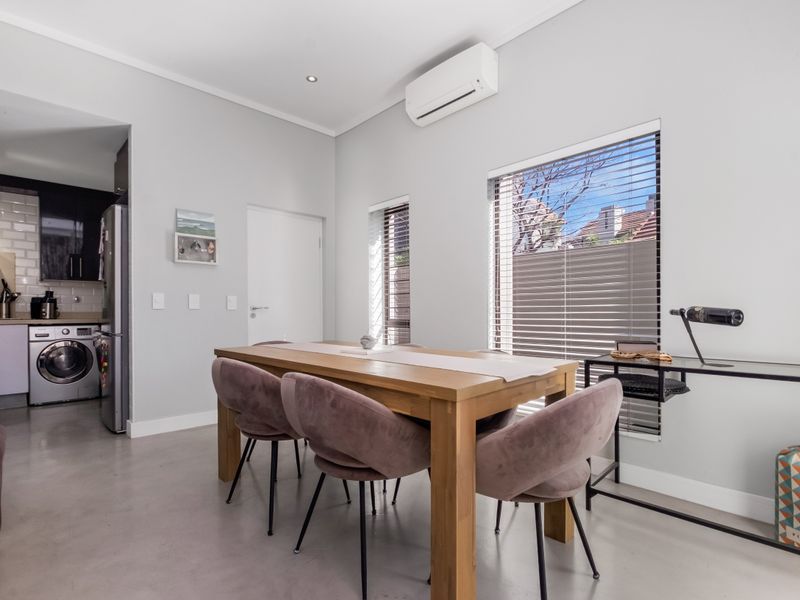 Fully Furnished 2-Bedroom Home with Private Pool and Entertainer's Patio Available 1 July 2026 - Photo 5