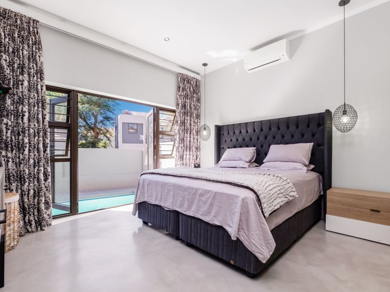 Fully Furnished 2-Bedroom Home with Private Pool and Entertainer's Patio Available 1 July 2026 - Photo 8