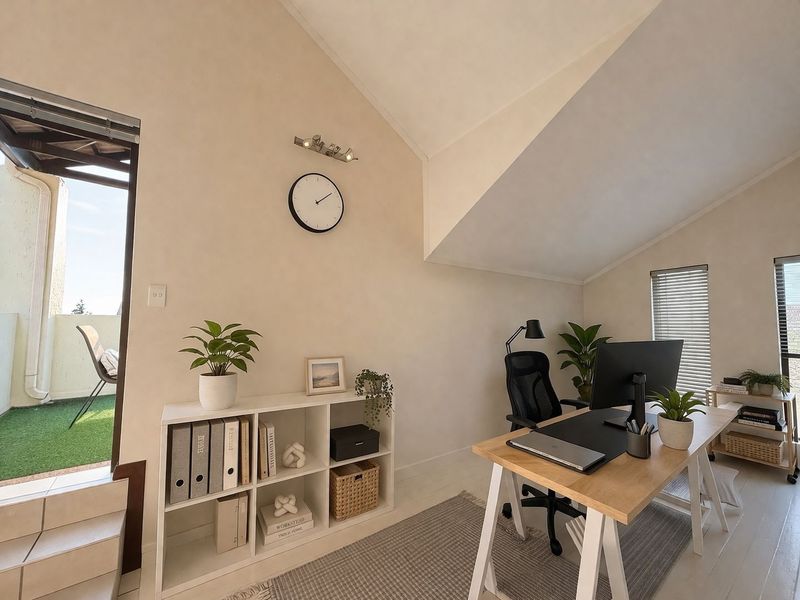 Two Bedroom  Two Bathroom with Spacious Extended Loft - Photo 10