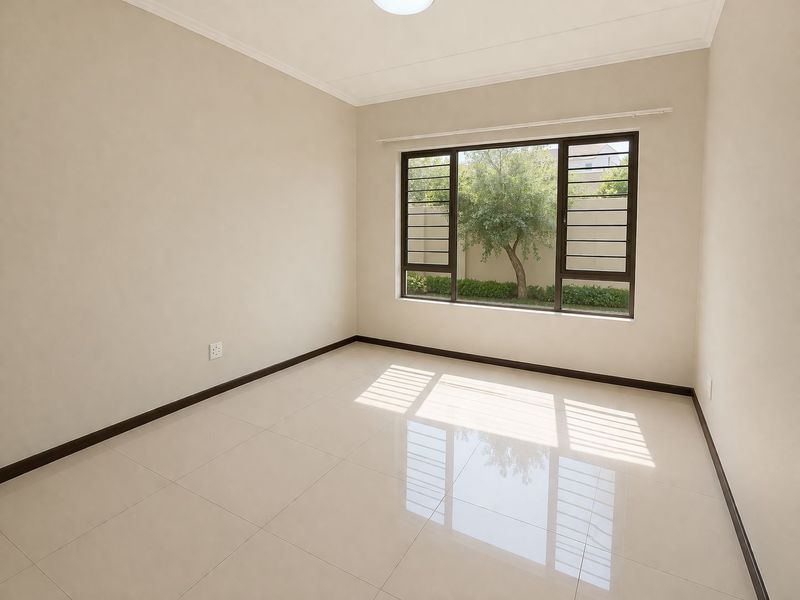 2 Bedroom 2 Bathroom Garden Unit Cedar Hills Private Estate - No Pets Allowed. - Photo 4