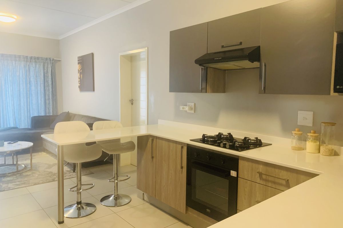 Modern Lock-Up-and-Go in Midrand’s Prime Location - Photo 5