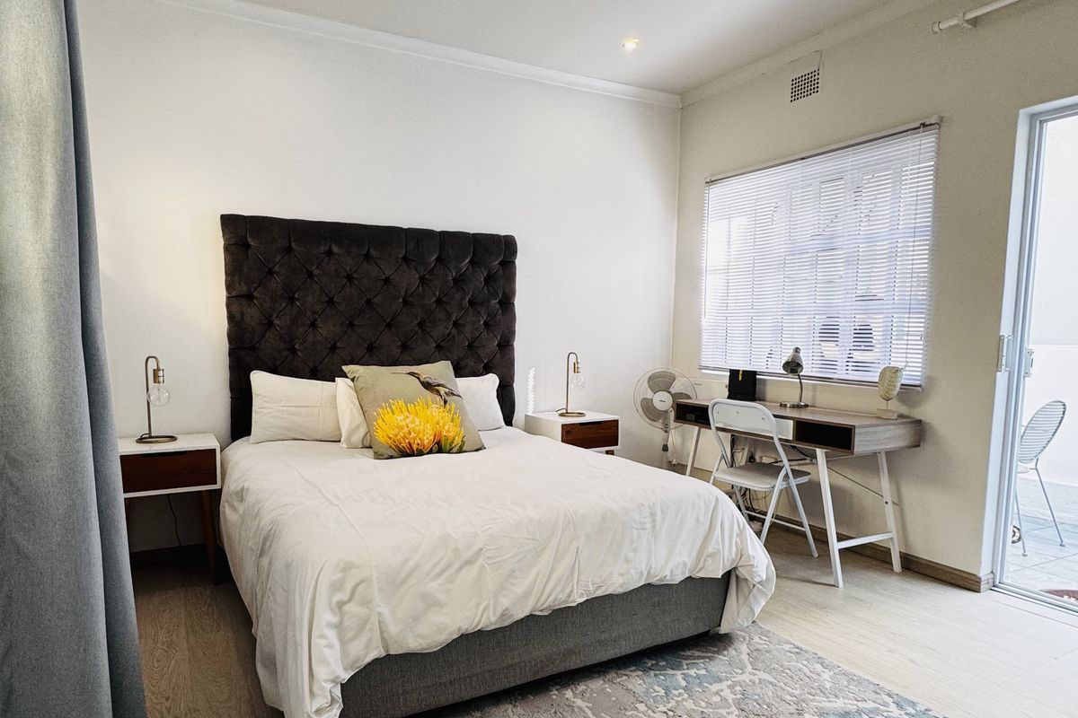 SUPER STUDIO WITH GARAGE AND FULLY FURNISHED !! - Photo 2