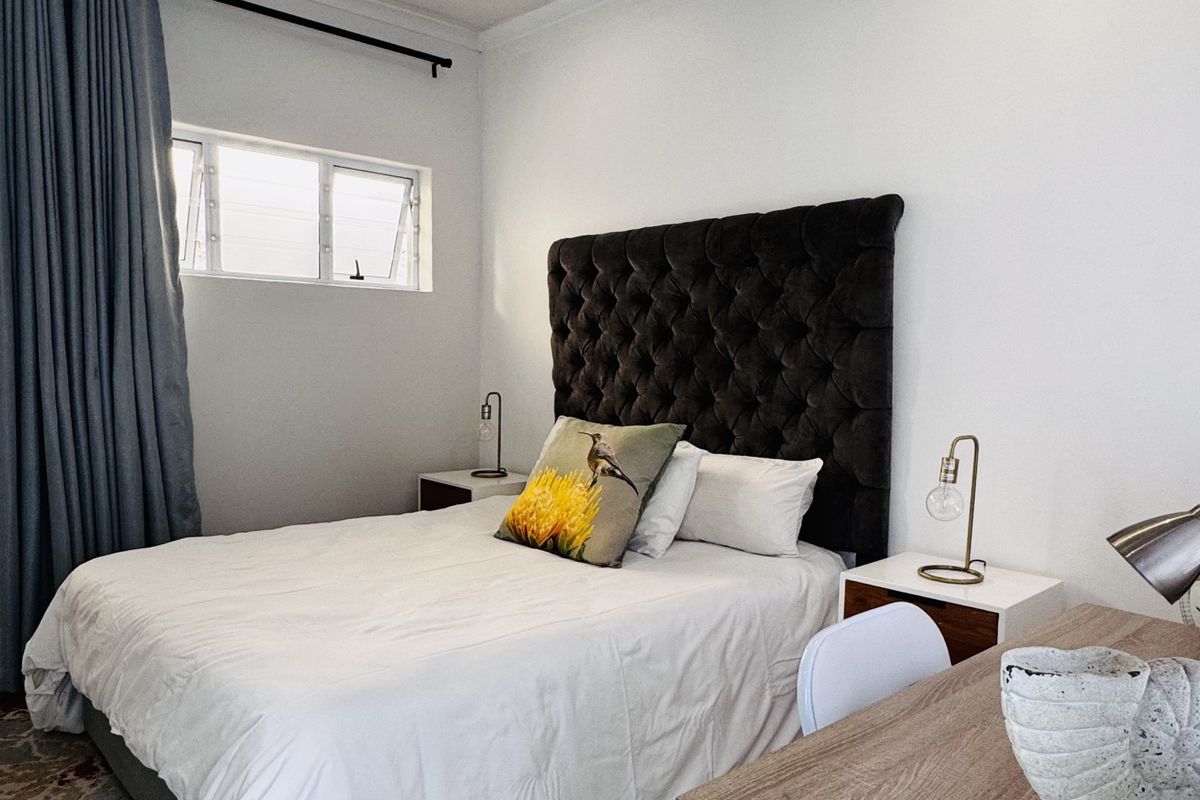 SUPER STUDIO WITH GARAGE AND FULLY FURNISHED !! - Photo 3