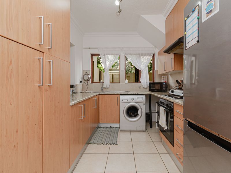 3 Bedroom Cluster in Lonehill Village Estate - Photo 7