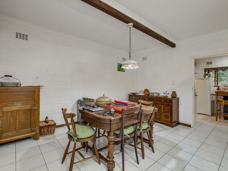 Versatile Living in Hamilton Enclosure - Photo 10