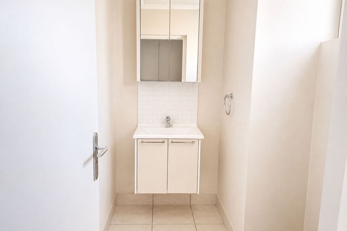 Modern 1-Bedroom Loft in Casablanca - Photo 4