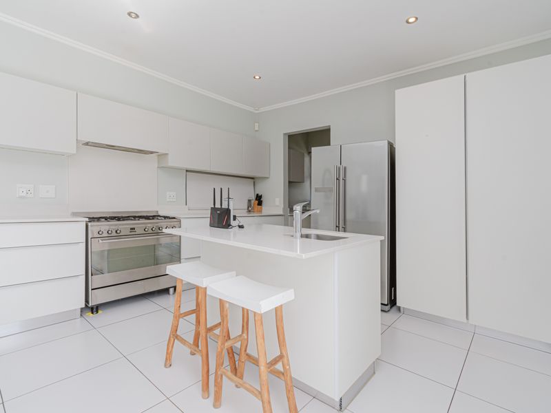 3 Bedroom Modern Home on Mount Street Bryanston - Photo 7